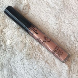 Kylie Cosmetics Heir matte lipstick